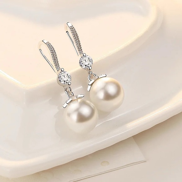 Fine 925 Sterling Silver Luxury Crystal Zircon Pearl Earrings - Picture 4 of 6